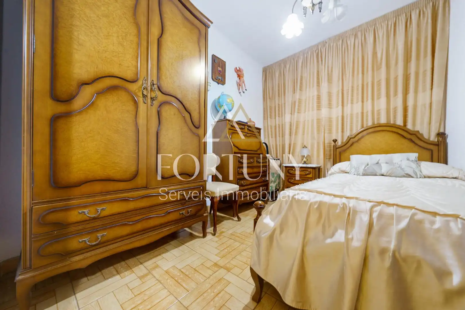Habitación de Piso en venta en Reus con Balcón