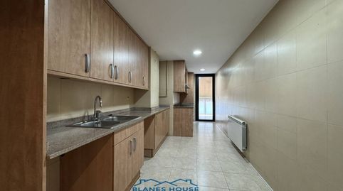 Foto 4 de Apartamento en venta en Calle Ardales, Els Pavos, Blanes