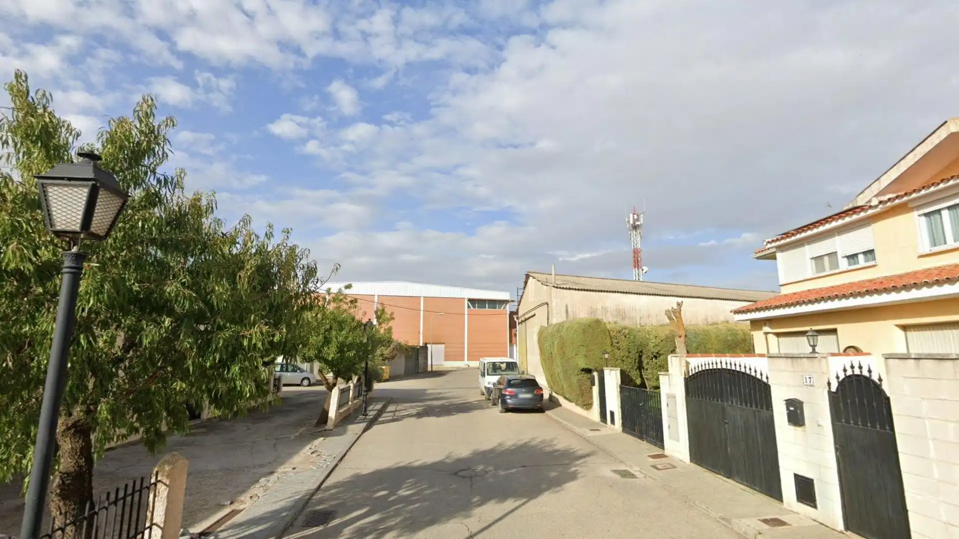 Casa aparellada en venda a Pozuelo, imagen 5