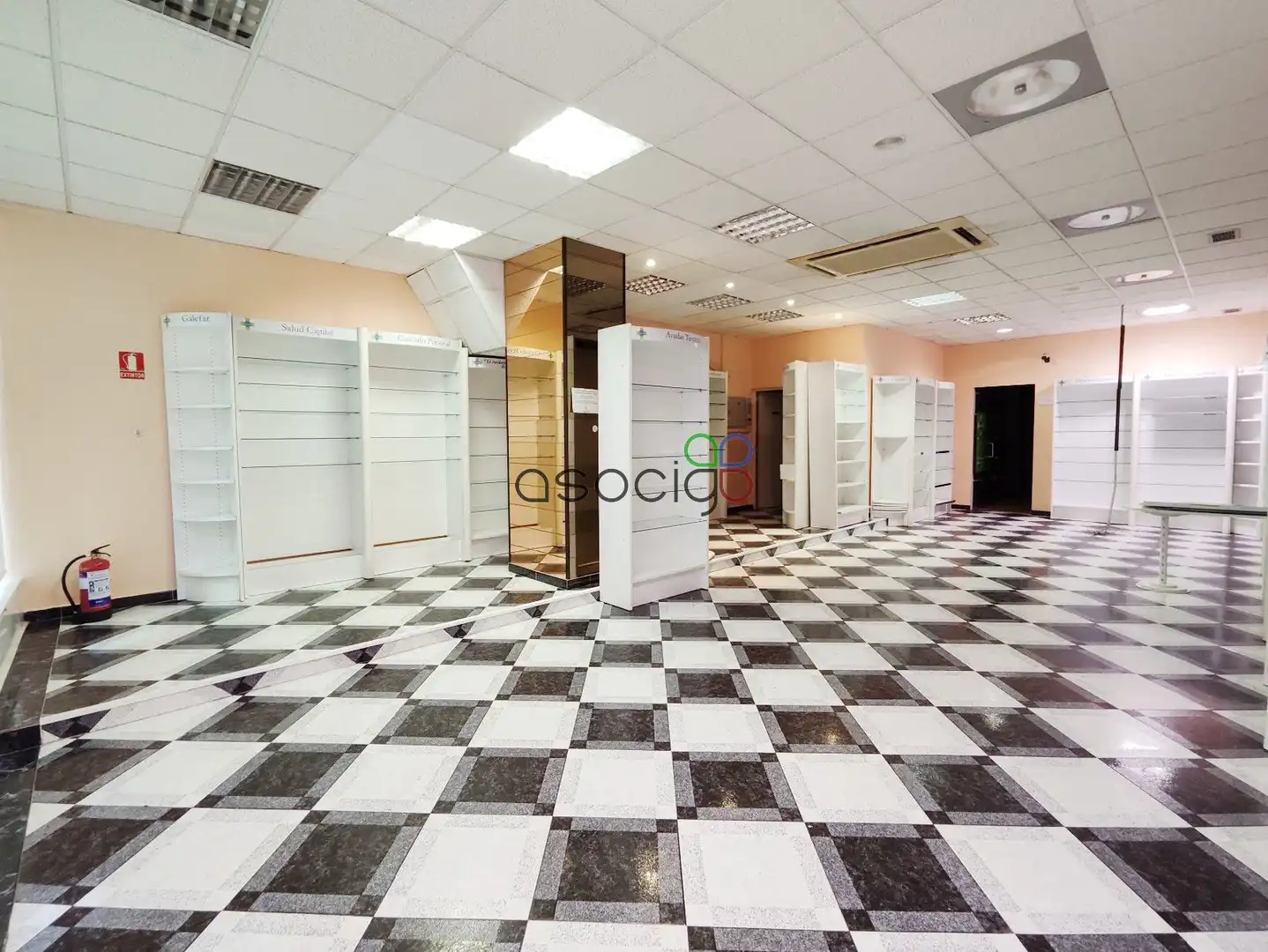 Business premises for sale in Dr. Fleming