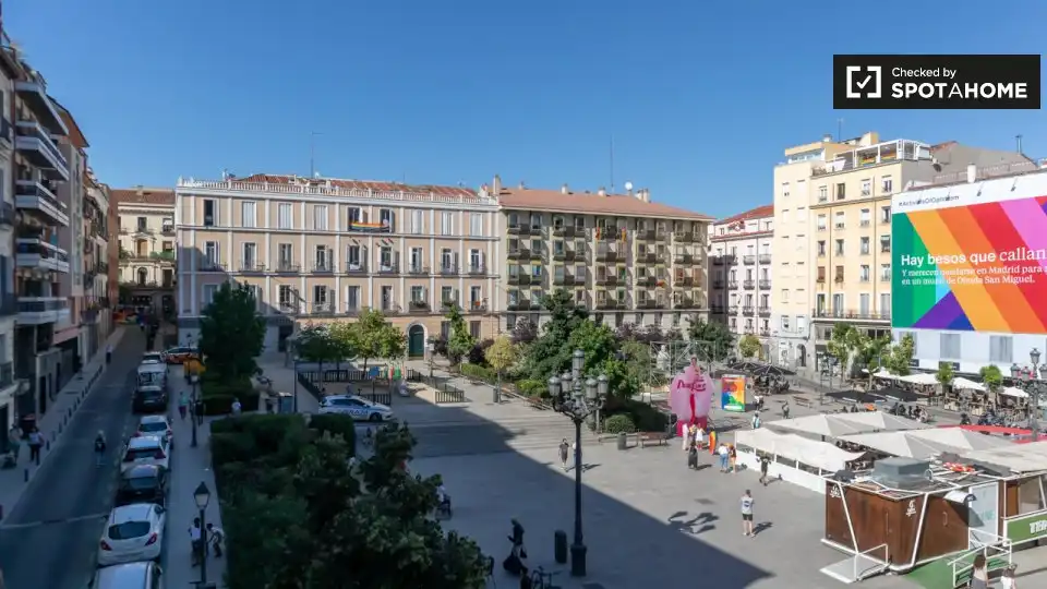 Room in Justicia - Chueca