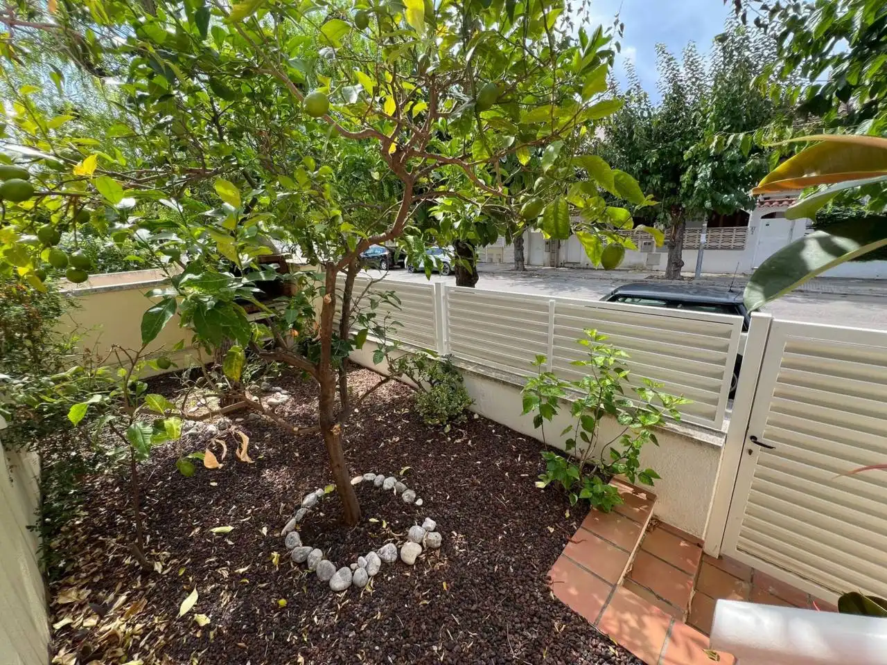 Garden of Flat for sale in Cubelles  with Air Conditioner, Heating and Private garden
