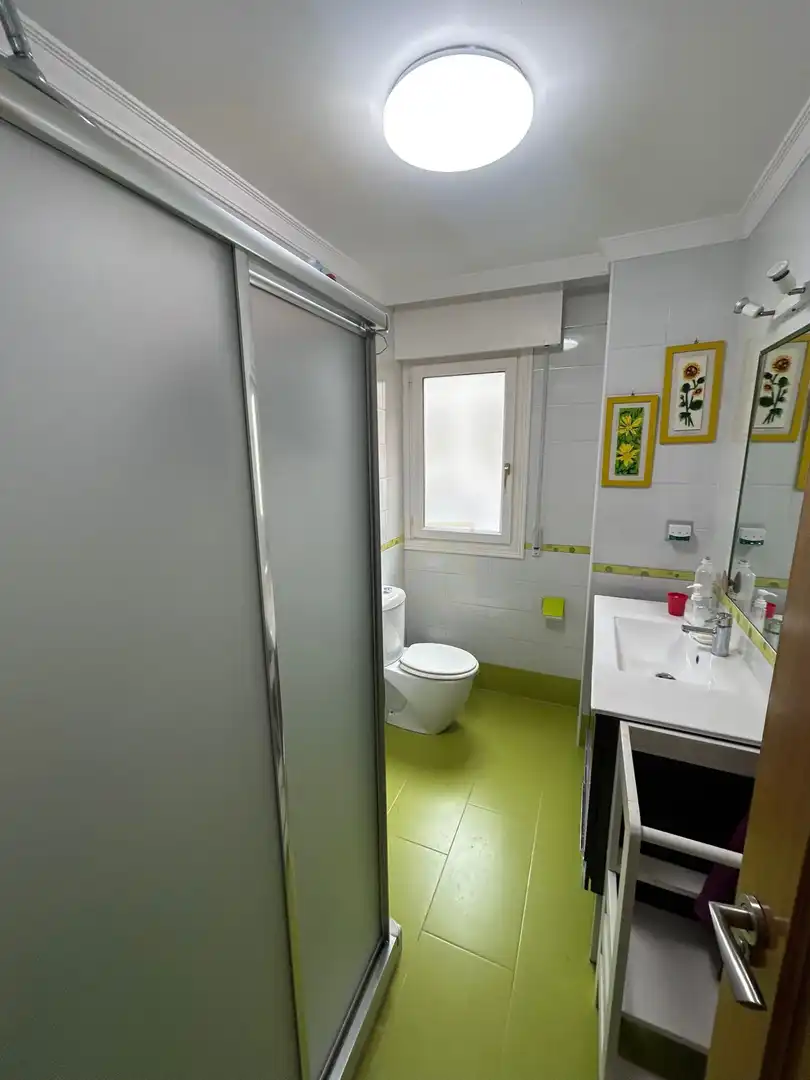 Bathroom of Flat for sale in Cartes  with Heating and Furnished