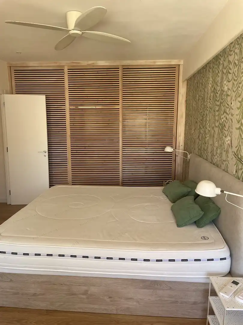 Dormitori de Apartament en venda en Valencia amb Aire condicionat, Calefacció i Terrassa