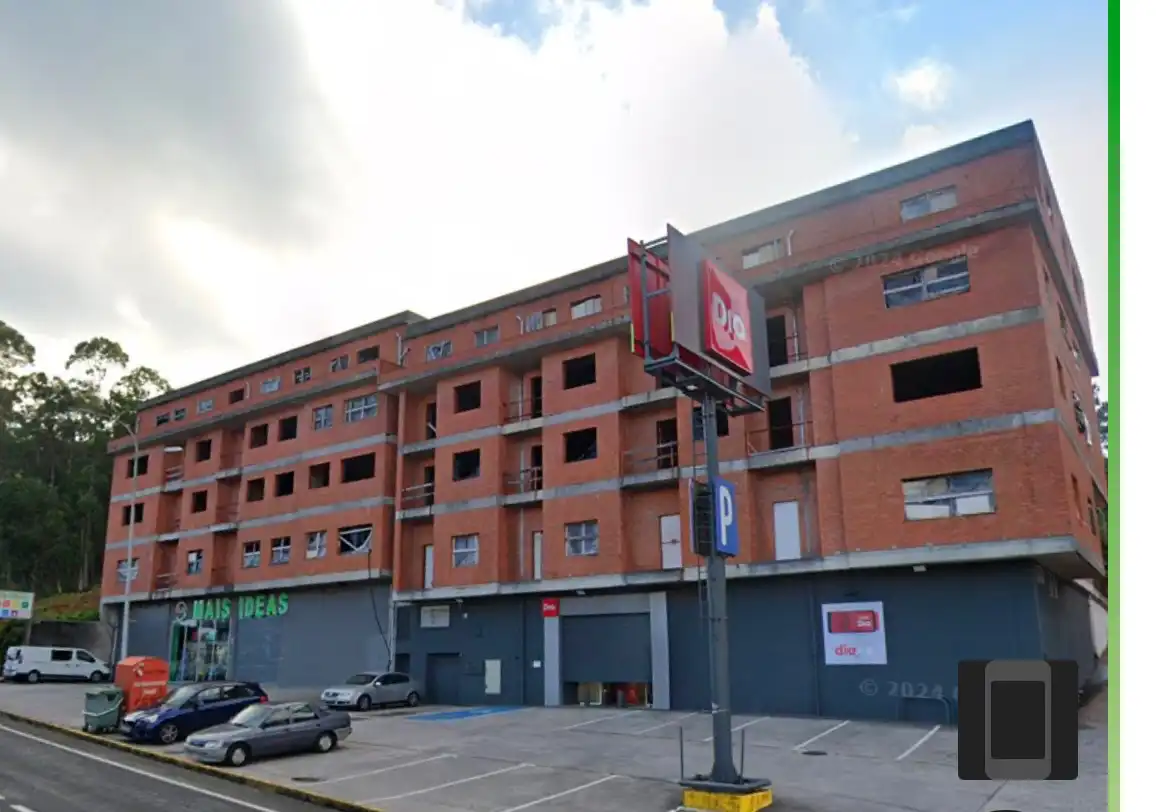 Außenansicht von Gebäude zum Verkauf in Vimianzo