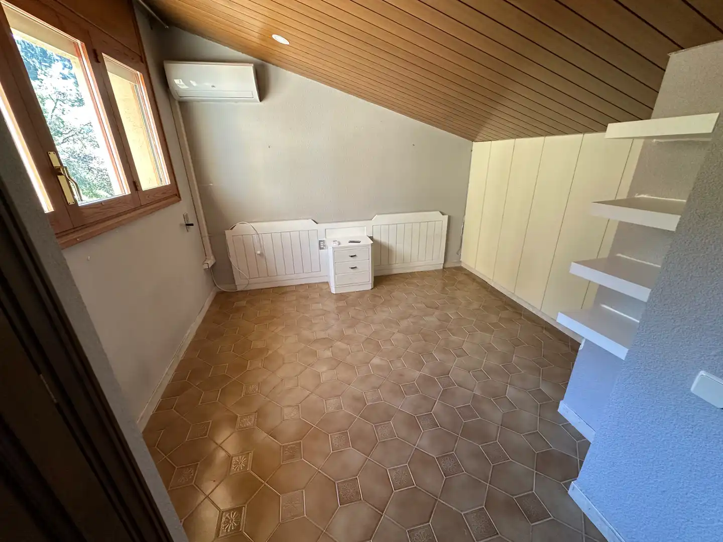 Dormitori de Casa o xalet en venda en Matadepera amb Jardí privat, Terrassa i Moblat