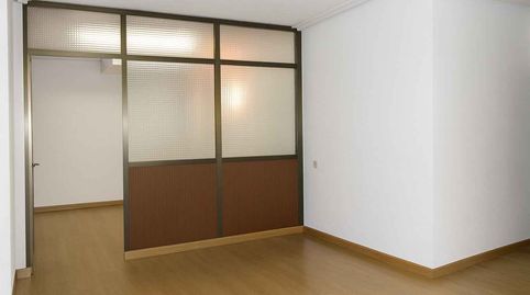 Foto 3 de Oficina de alquiler en Calle Vargas, Numancia - San Fernando, Santander