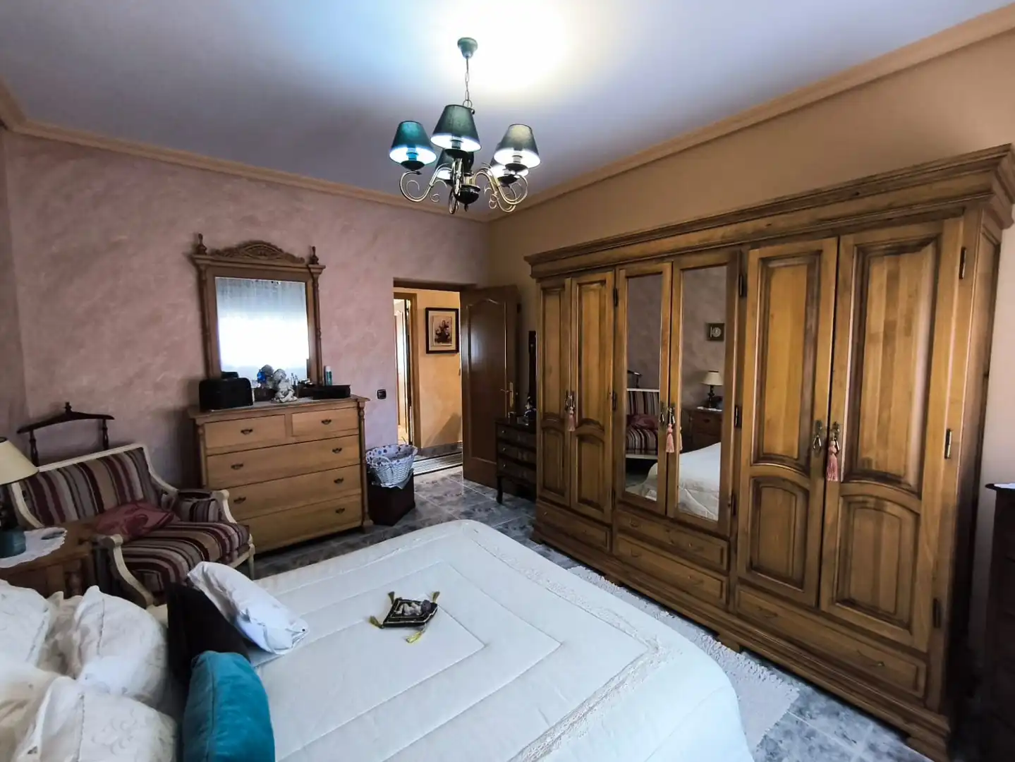 Bedroom of Houses for sale in Lillo  with Heating, Private garden and Terrace