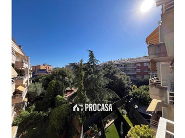Pis amb ascensor en venda a Arquitecte Pelei Martinez