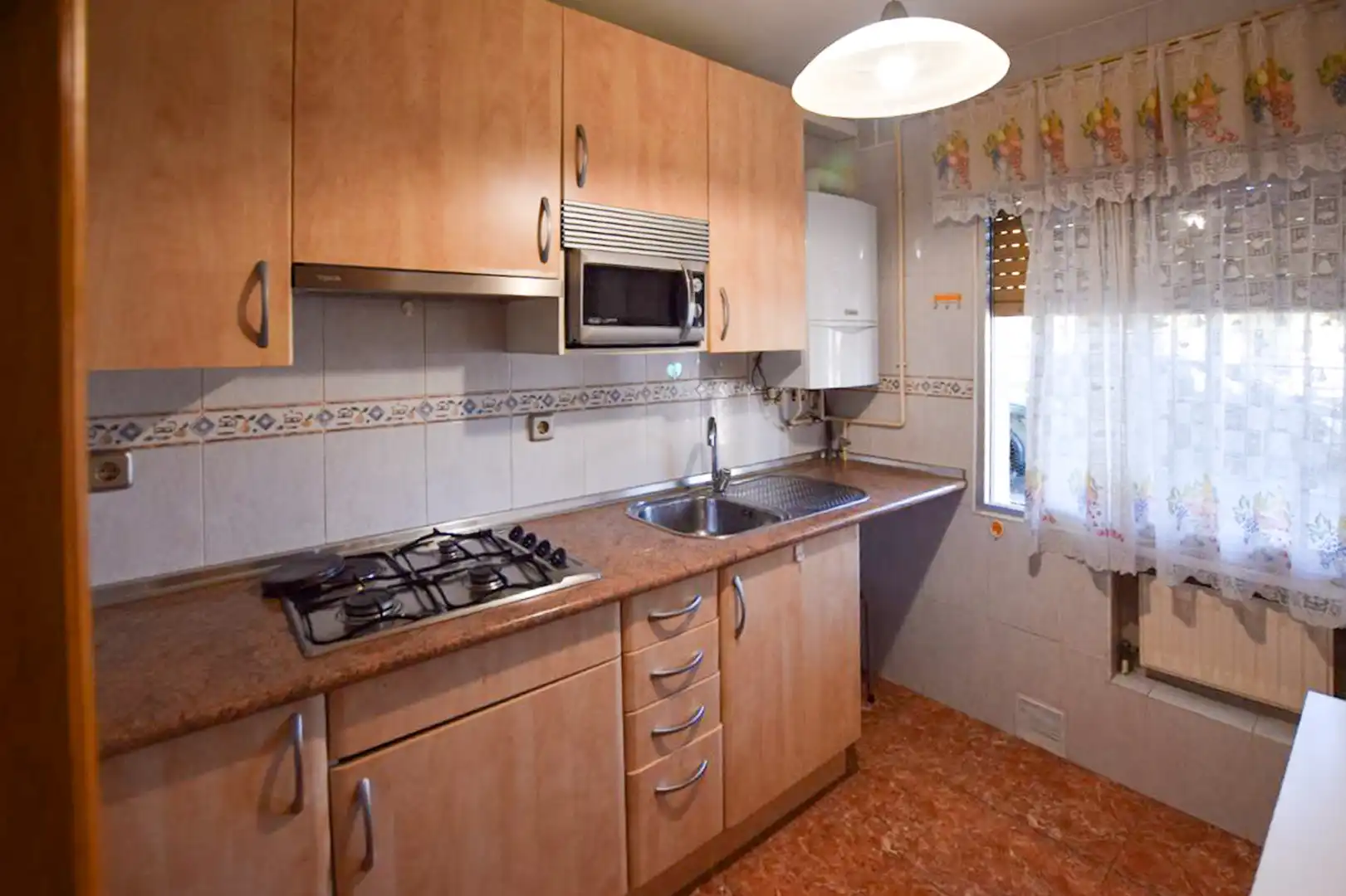 Ground floor for sale in Calle del Grupo Escolar
