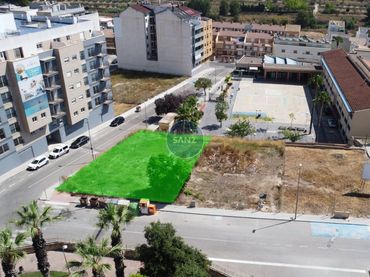 Terreno industrial en venta en Ausiàs March