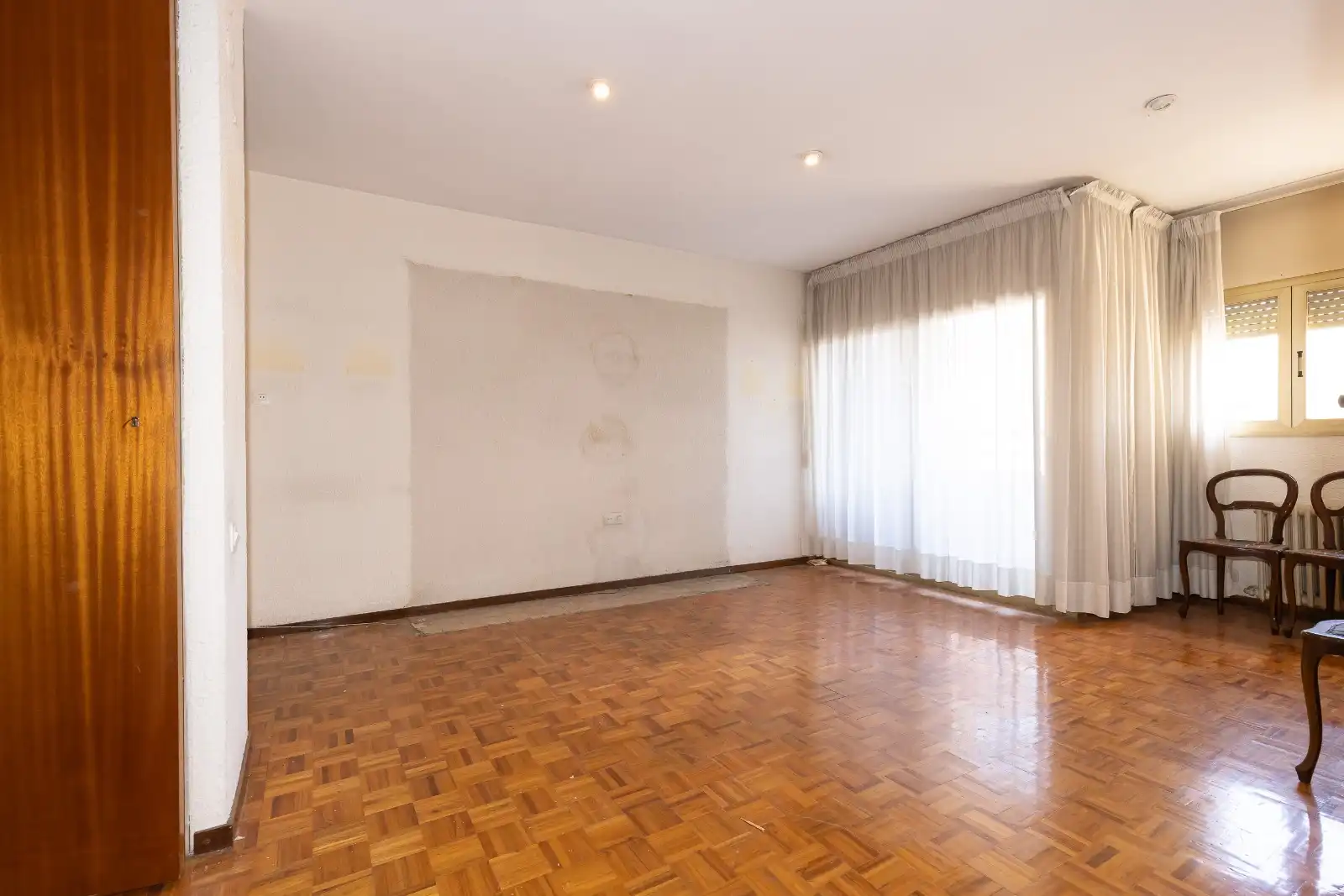Piso en venta en Tarragona con Calefacción, Parquet y Terraza