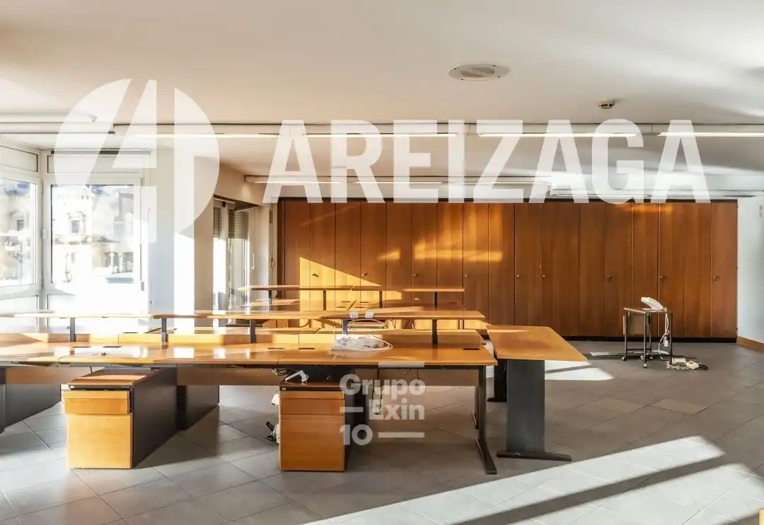 Büro zum Verkauf in Donostia - San Sebastián  mit Klimaanlage, Heizung und Abstellraum