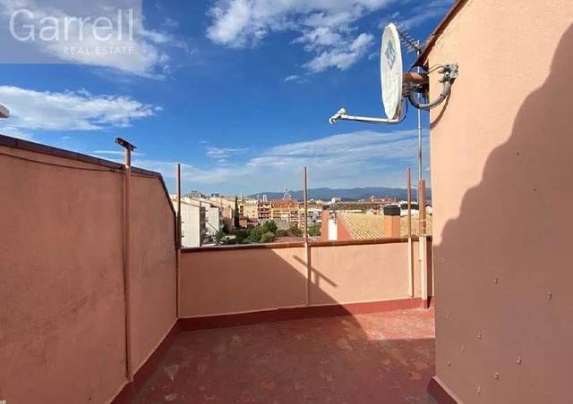 Piso en Venta en CL PUJADES  Es: Pl: Pt:
 FIGUERES (GIRONA) en Creu de la Mà