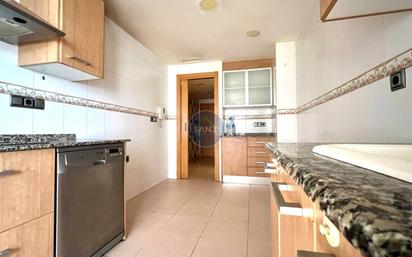 Kitchen of Flat for sale in L'Olleria  with Storage room and Balcony