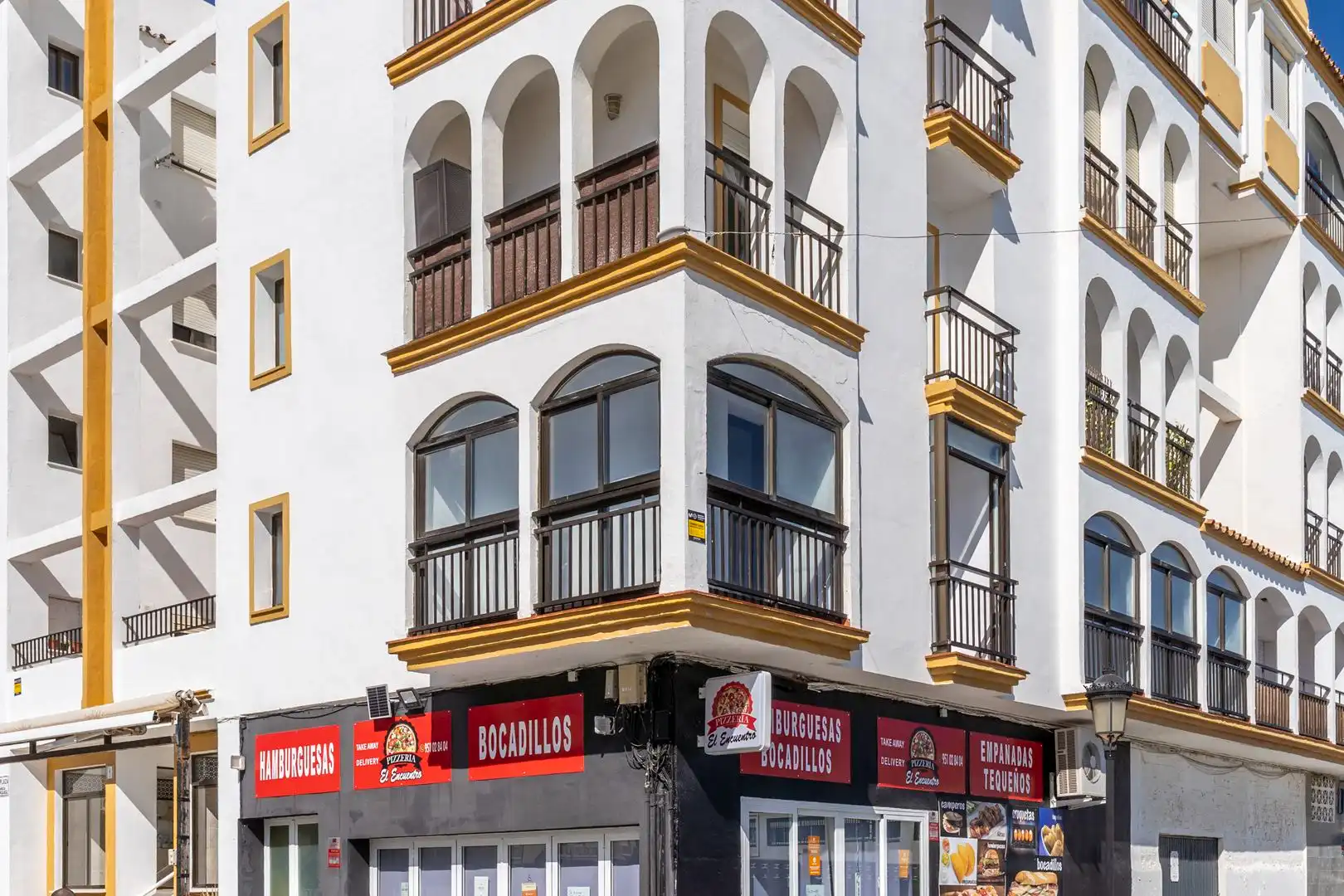 Vista exterior de Apartamento en venta en Manilva con Terraza