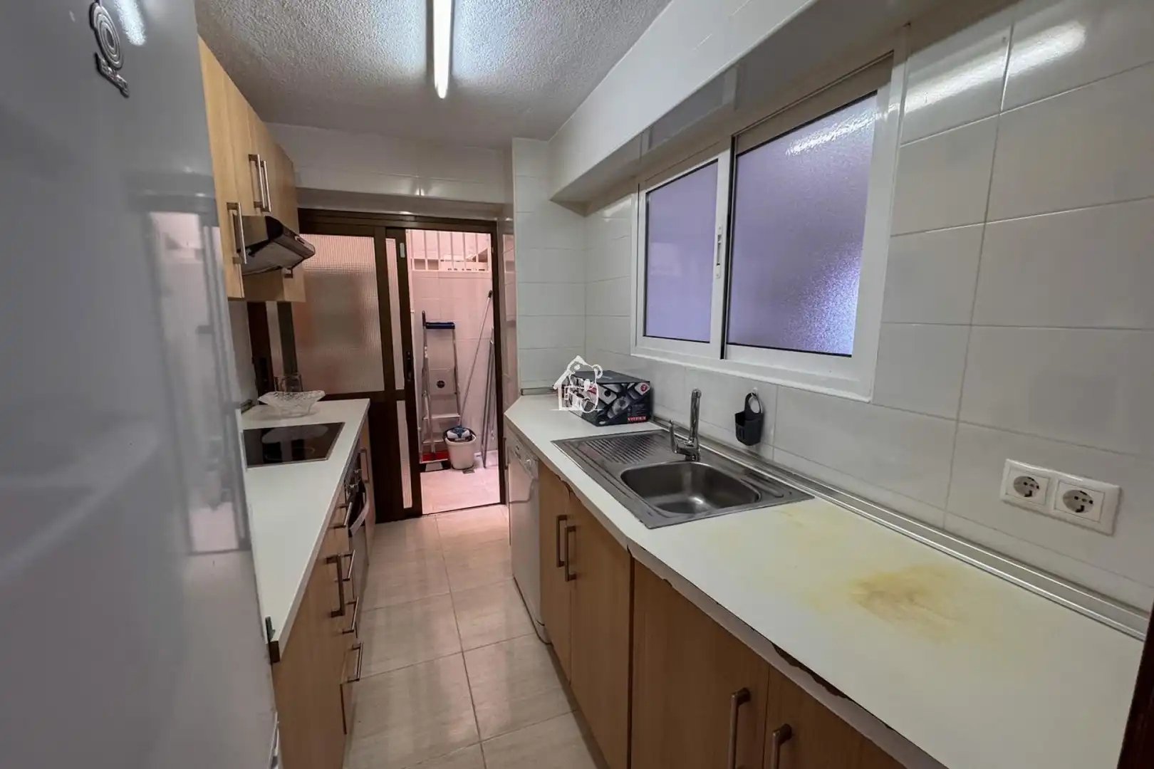 Kitchen of Ground floor for rent in Torrevieja  with Private garden, Terrace and Furnished