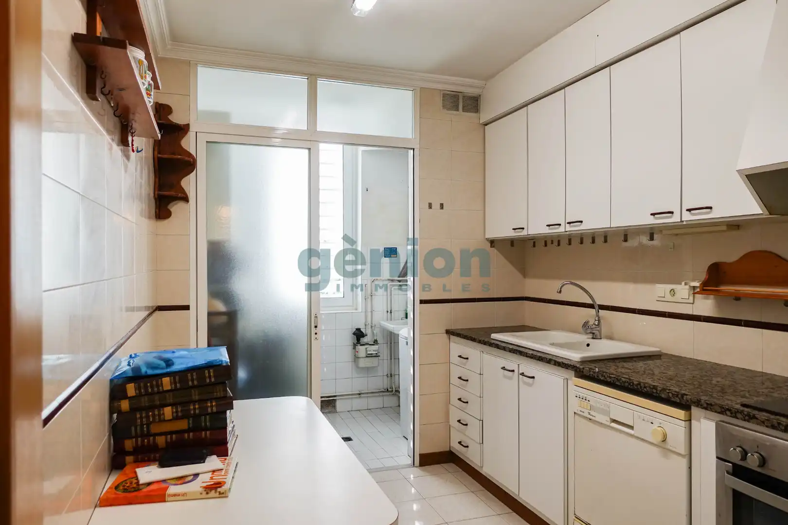 Cocina de Piso en venta en Bescanó con Calefacción y Piscina comunitaria