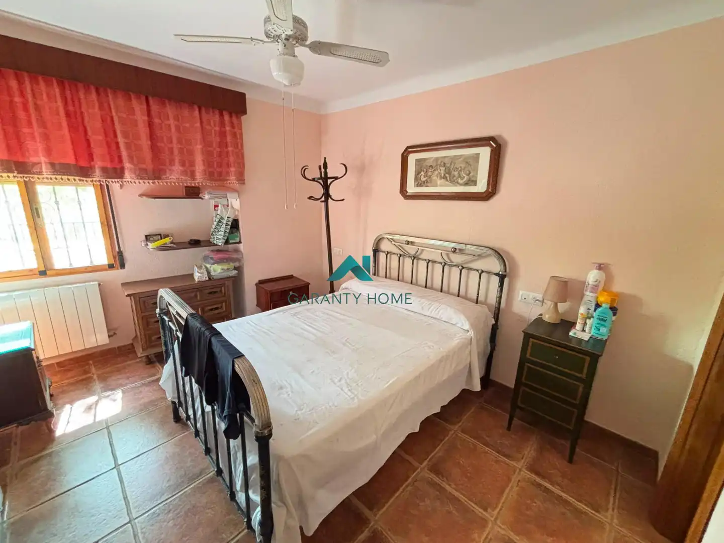 Bedroom of Houses for sale in Martos