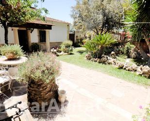 Garden of House or chalet for sale in Museros  with Air Conditioner, Heating and Private garden
