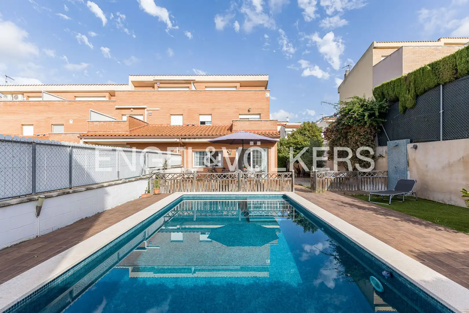 Maison mitoyenne avec piscine à vendre à Altafulla