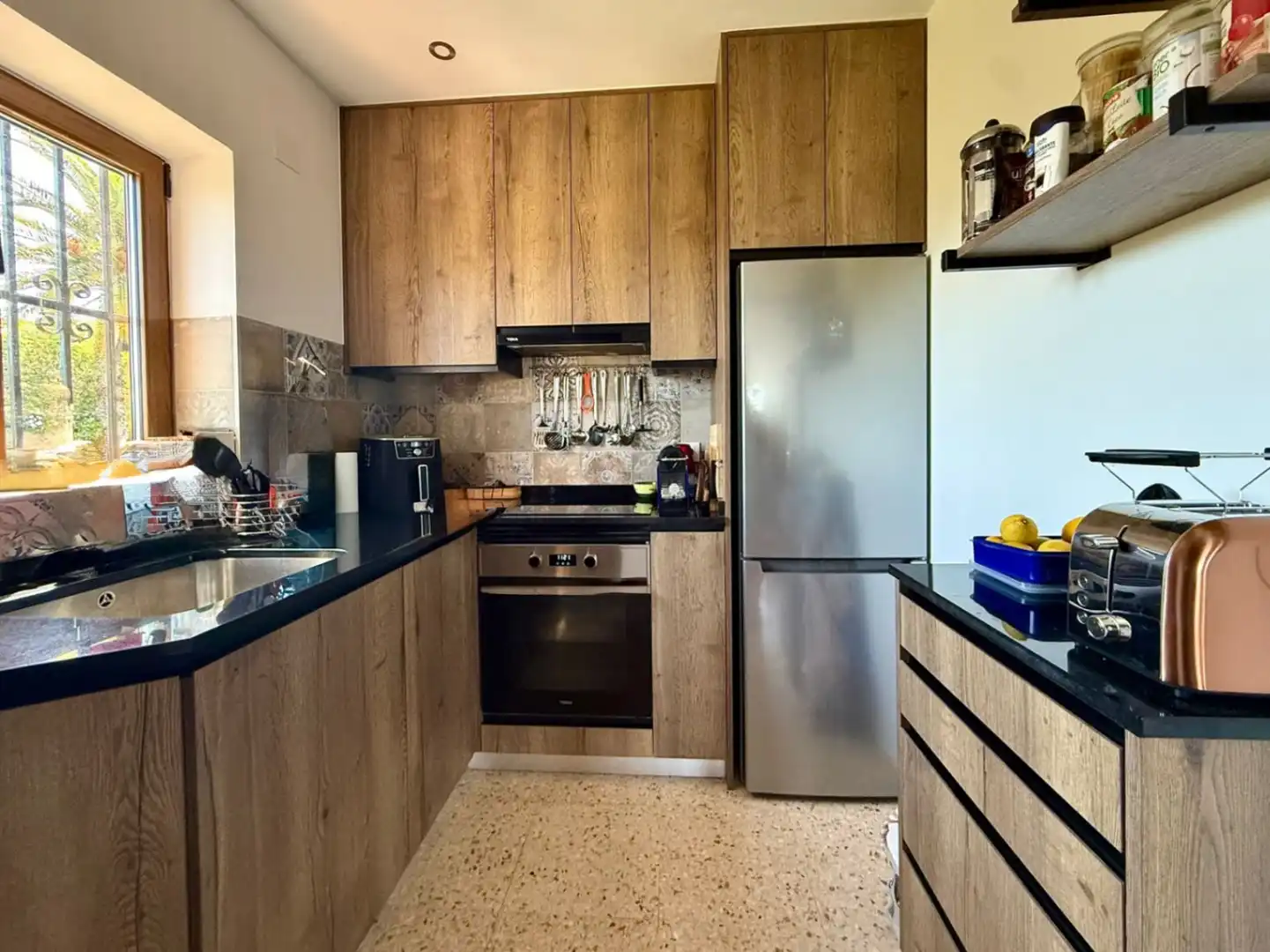 Küche von Haus oder Chalet zum Verkauf in Pedreguer mit Klimaanlage, Heizung und Privatgarten