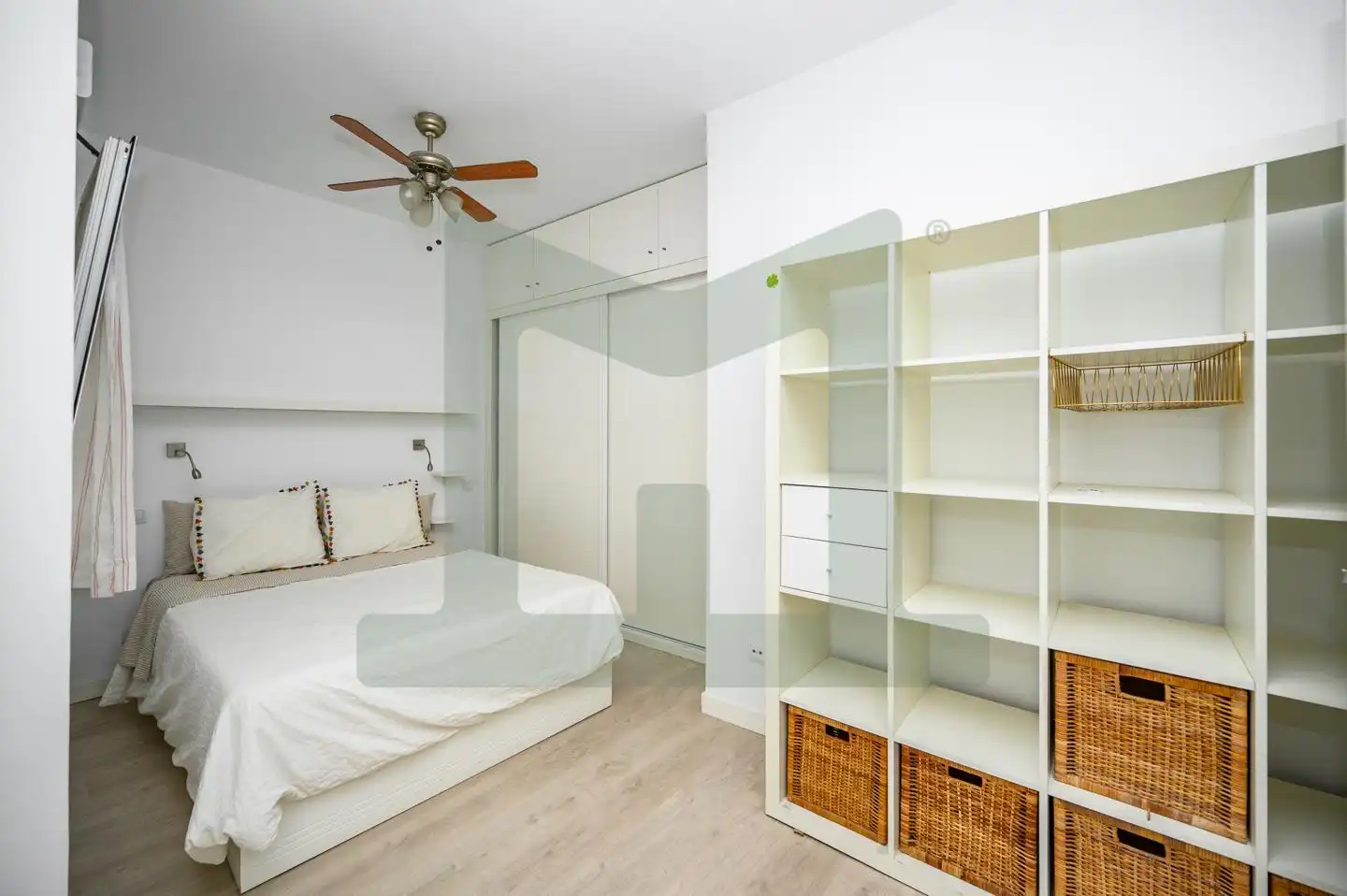 Schlafzimmer von Wohnung zur Miete in Madrid mit Klimaanlage, Heizung und Terrasse