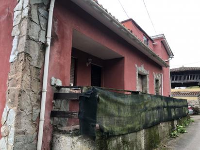 Vista exterior de Casa o xalet en venda en Oviedo  amb Calefacció, Terrassa i Traster