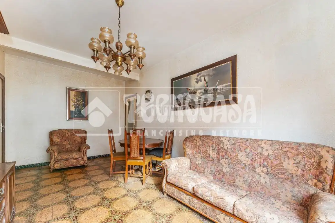 Sala d'estar de Pis en venda en Sant Joan Despí amb Balcó