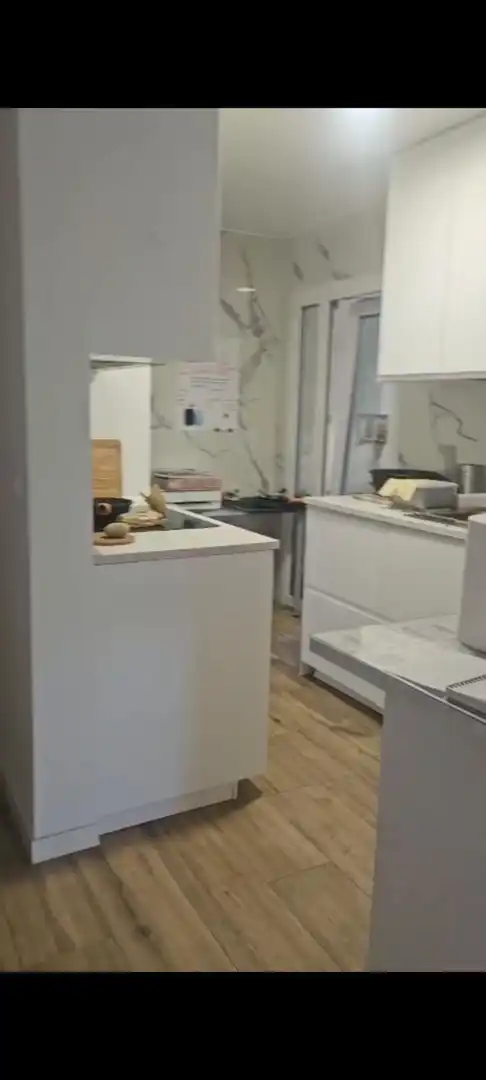Cuina de Apartament per a compartir en Collado Villalba amb Moblat, Microones i Balcó