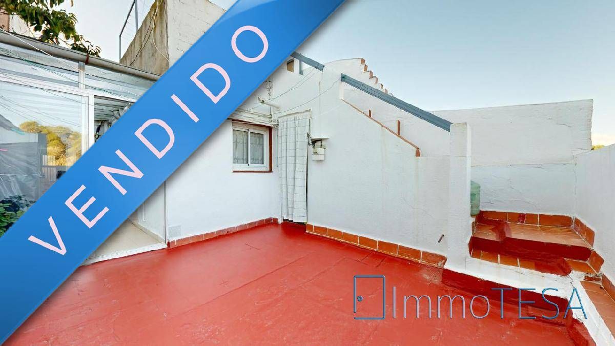 Vista exterior de Casa o xalet en venda en Sabadell amb Aire condicionat, Calefacció i Terrassa