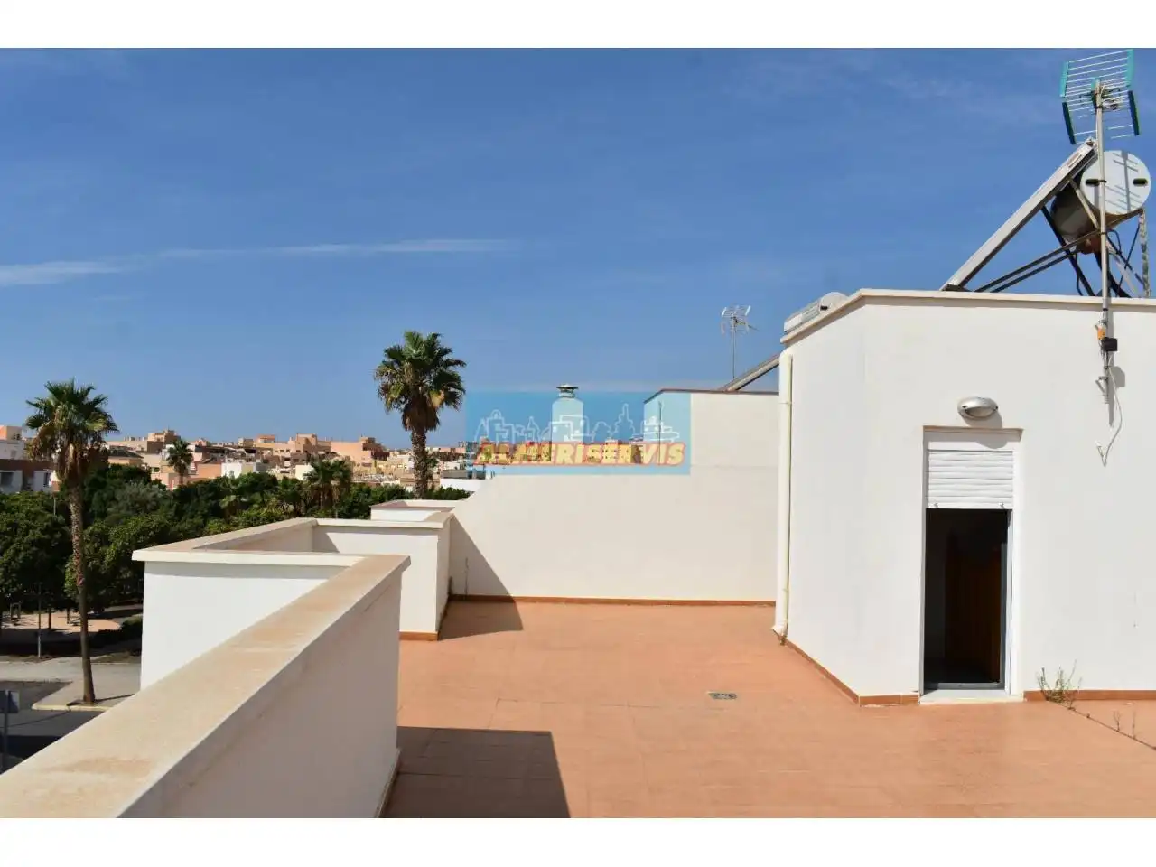 Terrassa de Casa o xalet en venda en El Ejido amb Aire condicionat, Terrassa i Traster