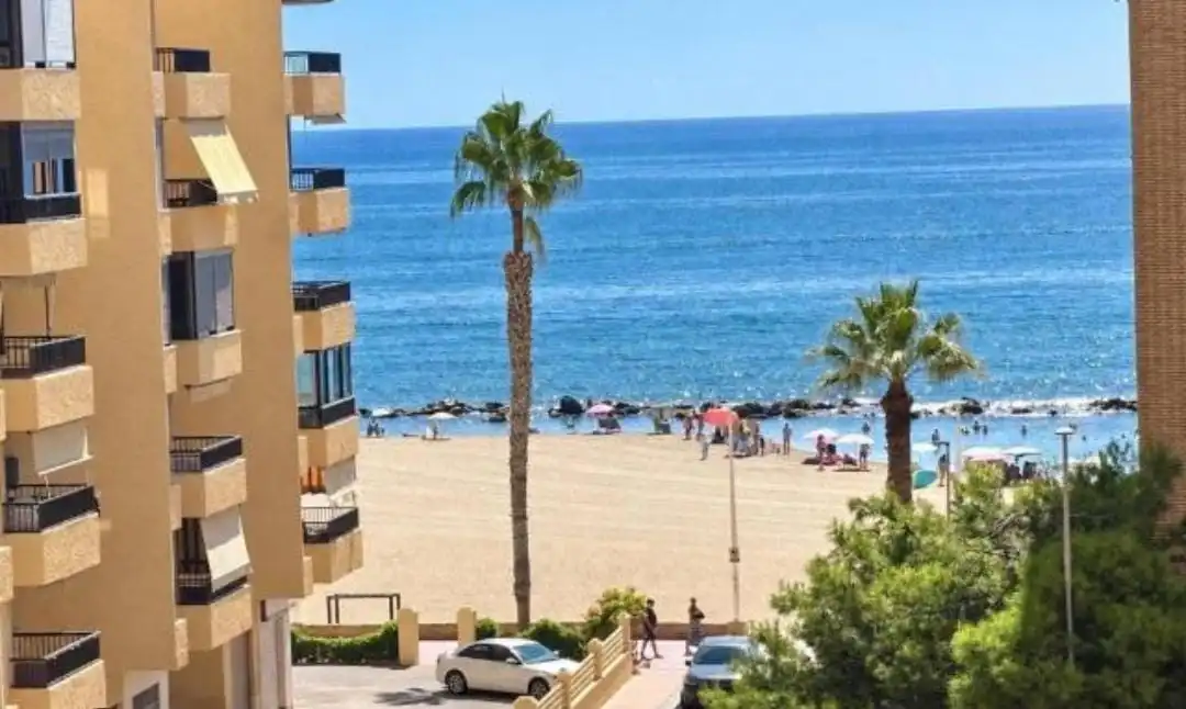 Apartament amb ascensor en venda a Calle Iberia