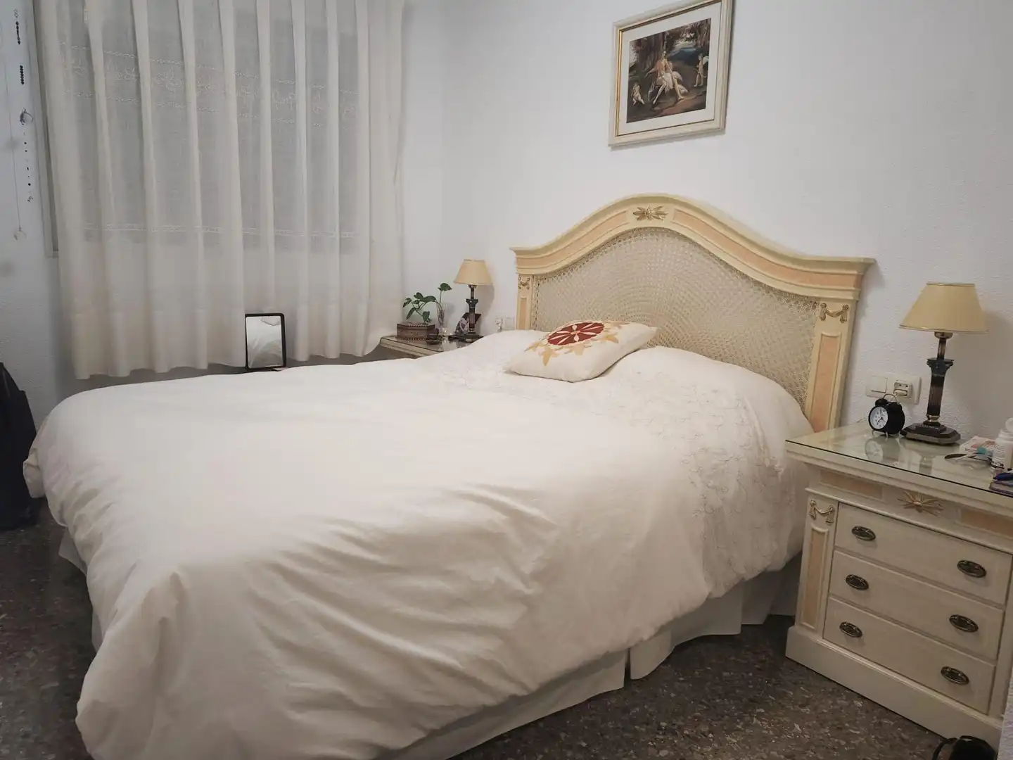 Habitación de Piso en venta en Alaquàs con Aire acondicionado, Calefacción y Piscina comunitaria
