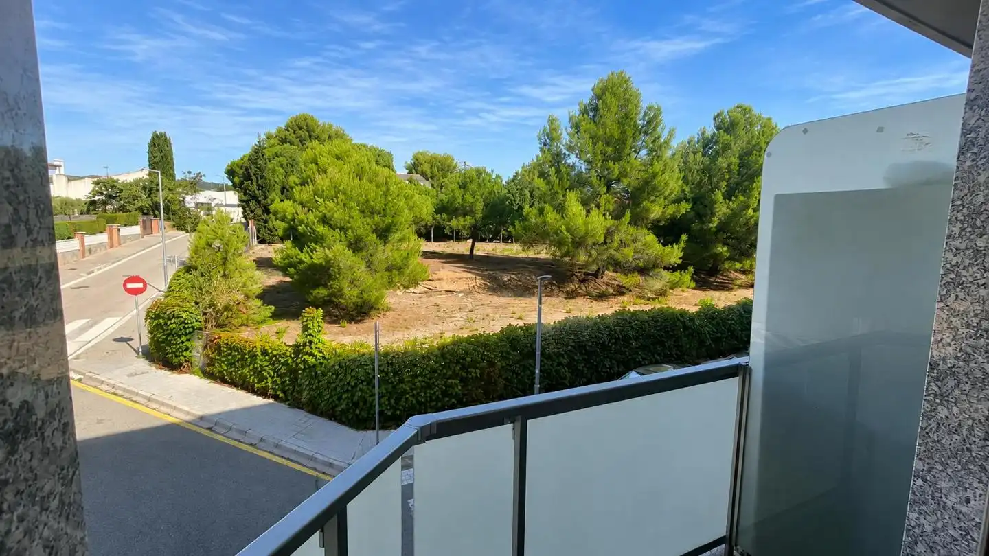Exterior view of Flat for sale in Els Hostalets de Pierola  with Air Conditioner, Parquet flooring and Balcony