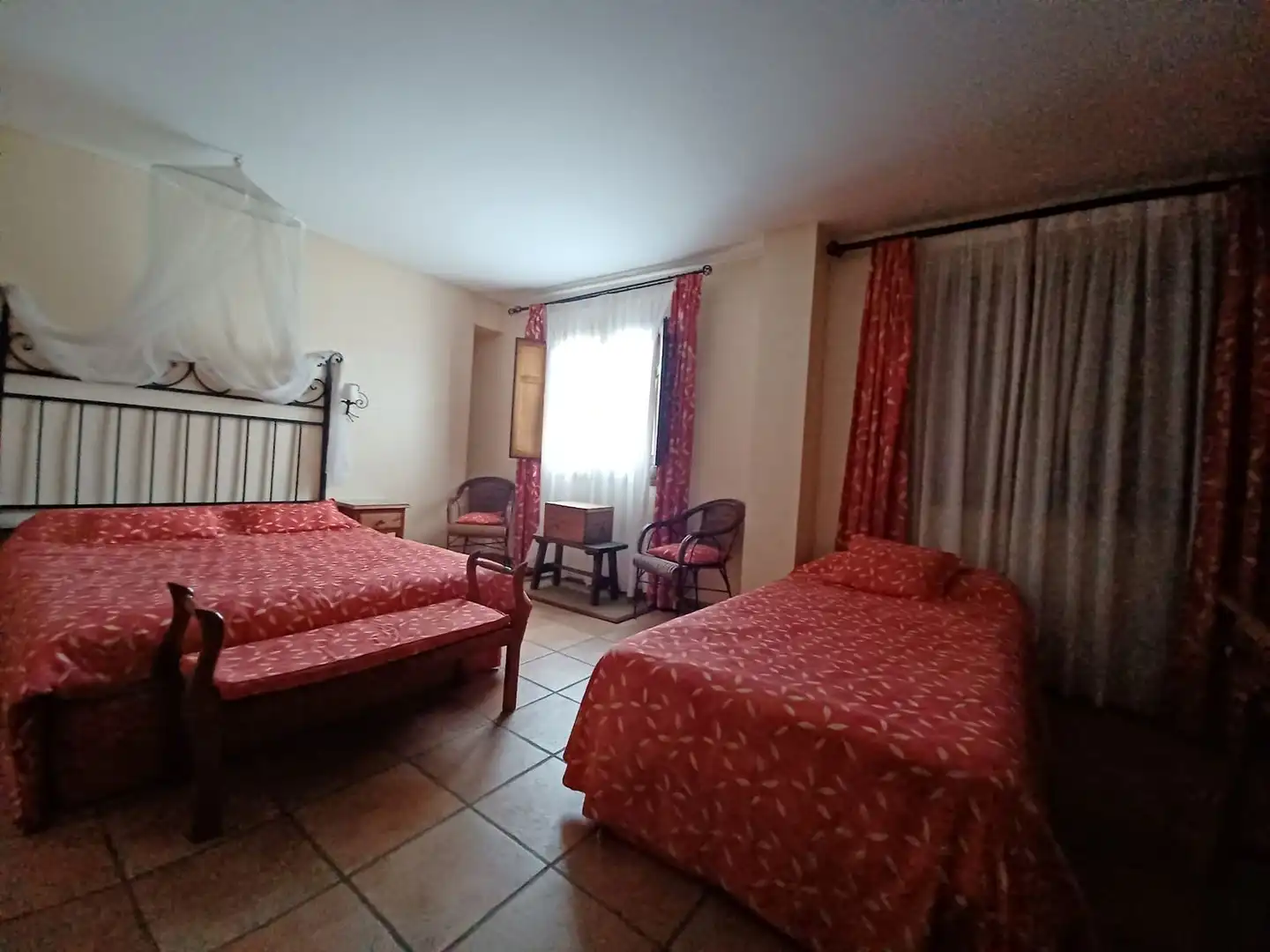 Buildings for sale in Plaza mayor, Puebla de Arenoso