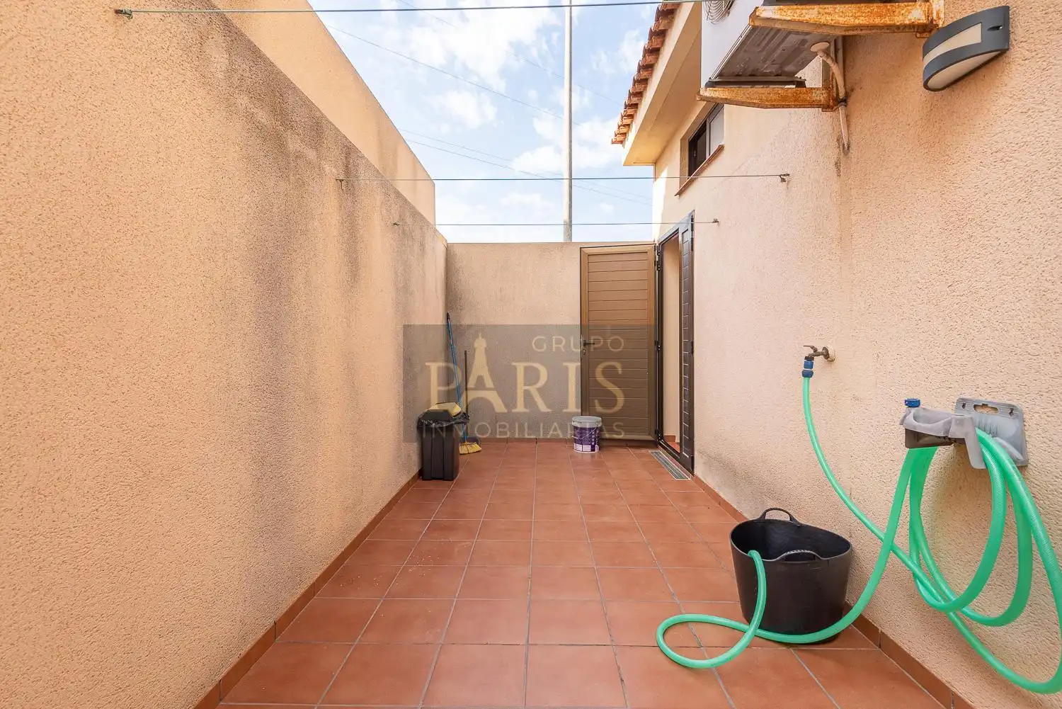 Terraza de Dúplex en venta en La Unión con Amueblado