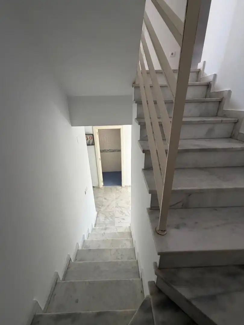 Casa adosada en venda en Puerto Real amb Aire condicionat, Terrassa i Traster