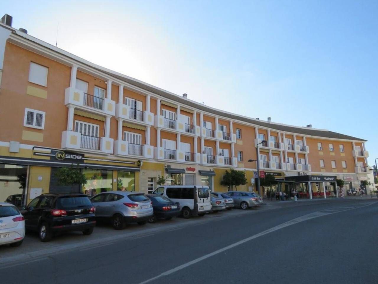 Vista exterior de Garatge en venda en Palma del Río
