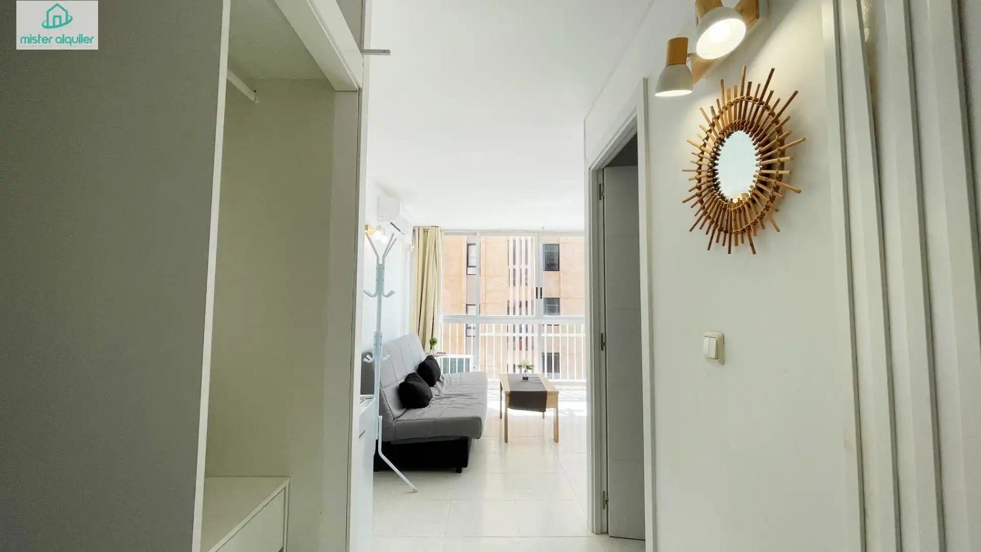 Apartamento de alquiler en Benidorm con Aire acondicionado, Calefacción y Amueblado