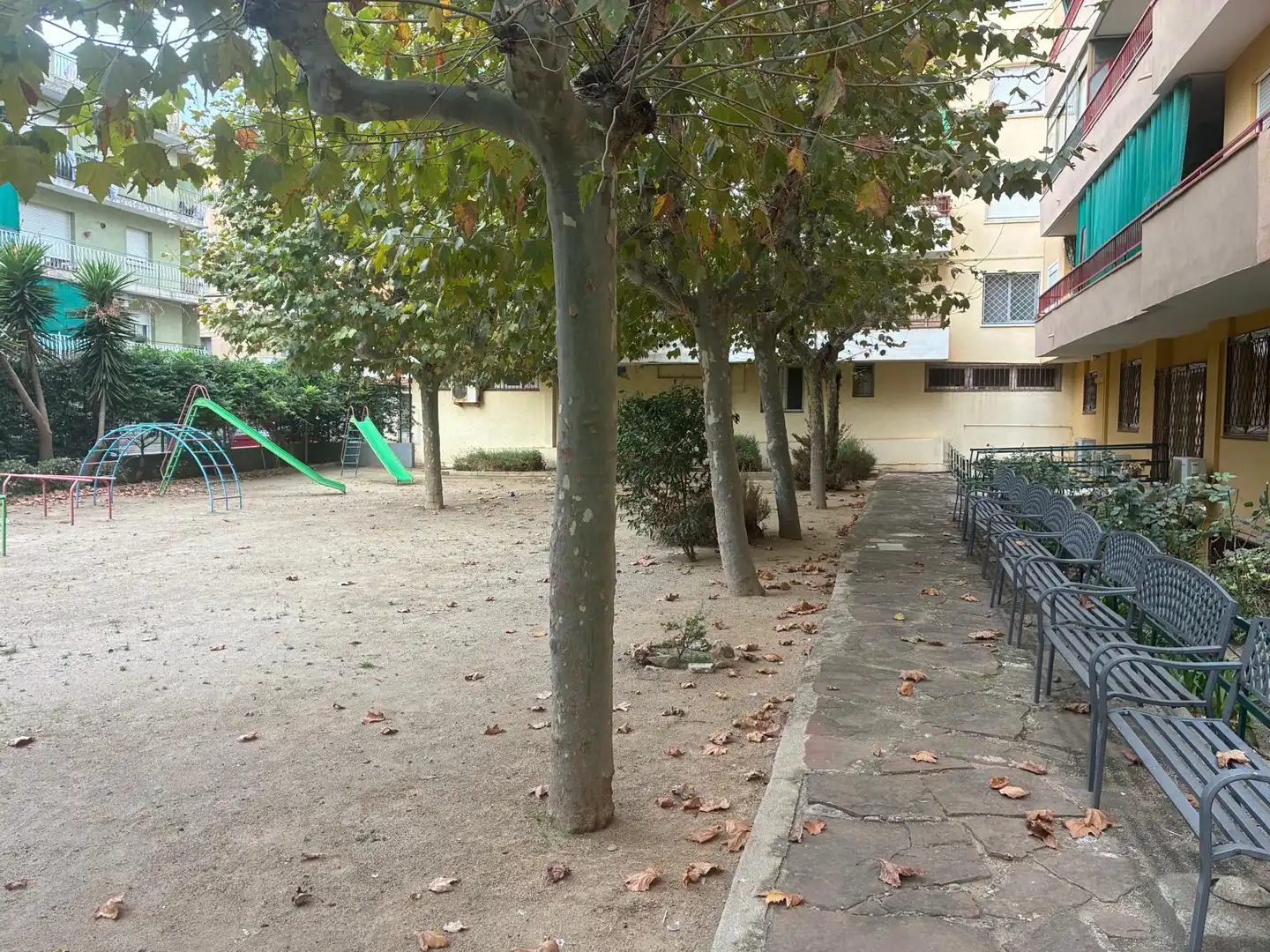 Aparcament de Pis en venda en Poblenou  