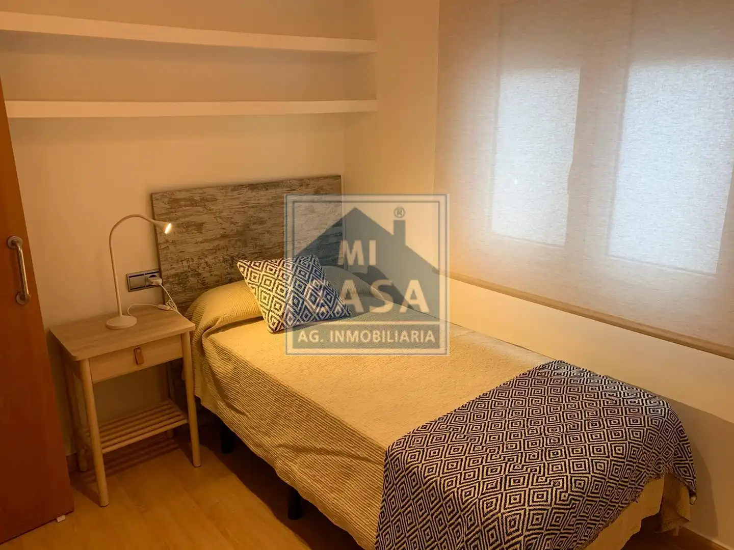 Dormitori de Apartament de lloguer en Mérida amb Aire condicionat, Calefacció i Terrassa
