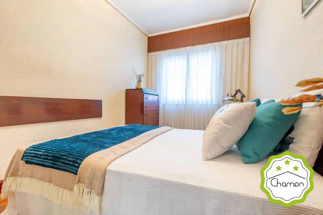 Habitación de Piso en venta en Bilbao  con Calefacción, Jardín privado y Amueblado