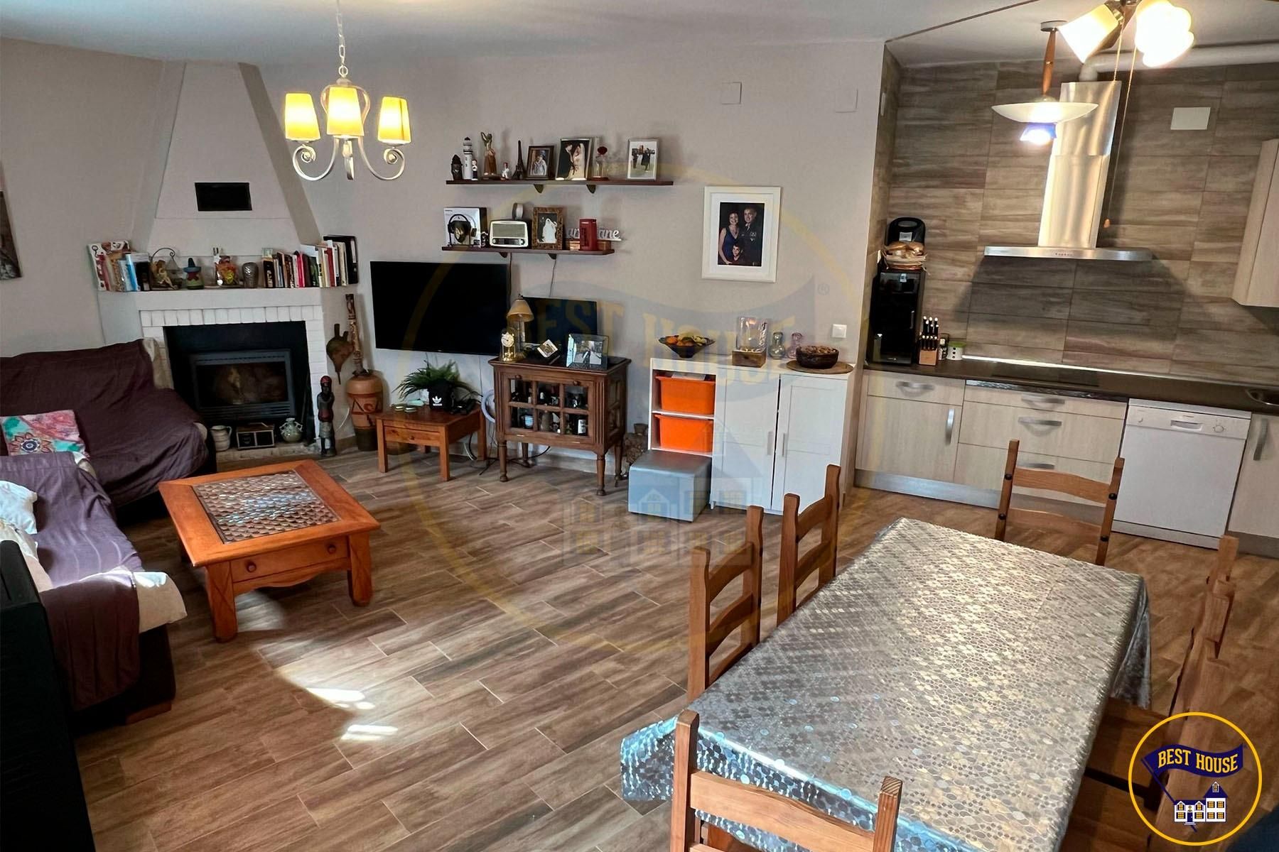 Living room of Country house for sale in Villar y Velasco  with Heating and Balcony