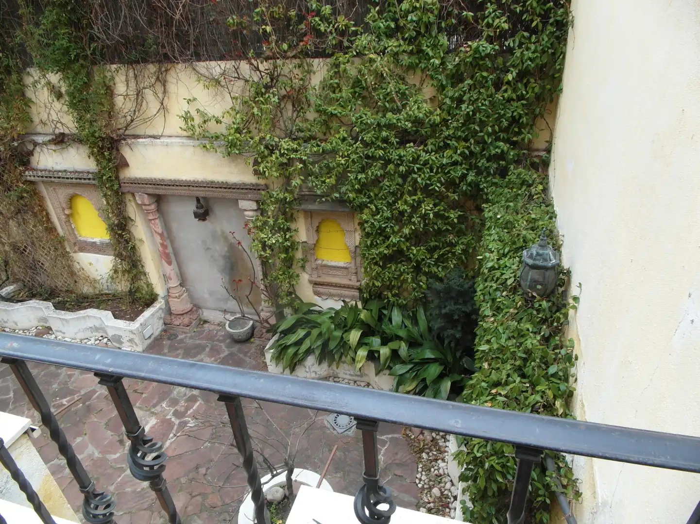 Terraza de Casa adosada en venta en Madrid con Aire acondicionado, Calefacción y Jardín privado