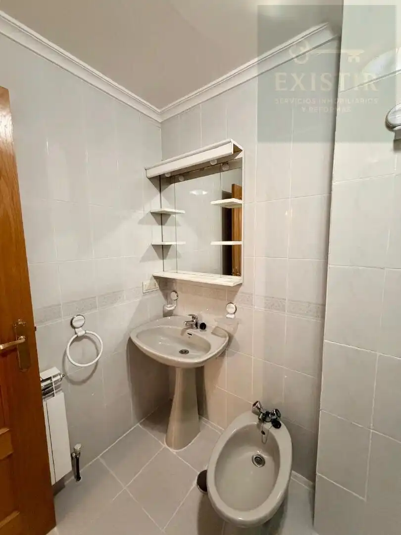 Piso en venta en Ave María