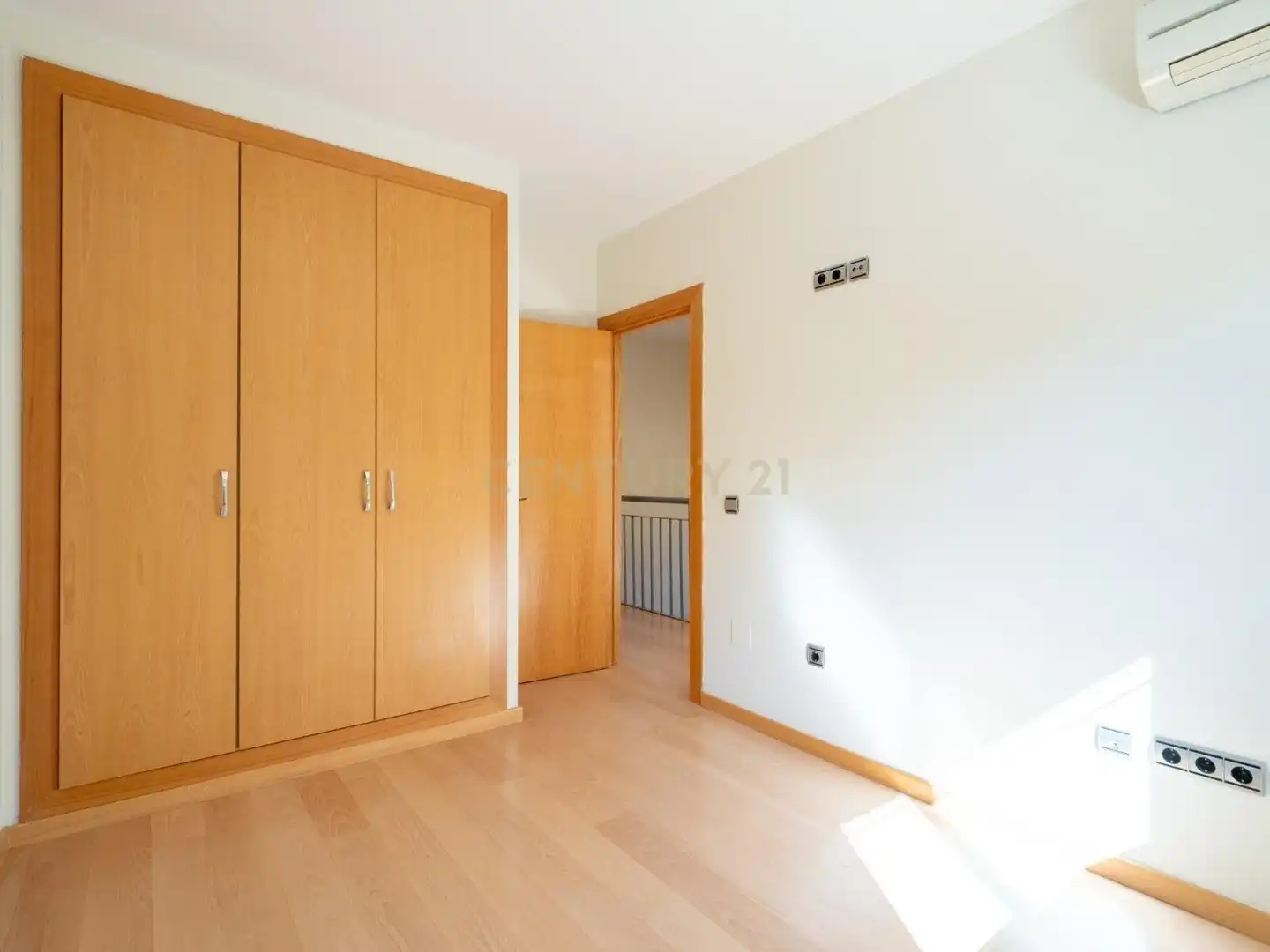 Houses for sale in Fuengirola  with Air Conditioner, Private garden and Storage room