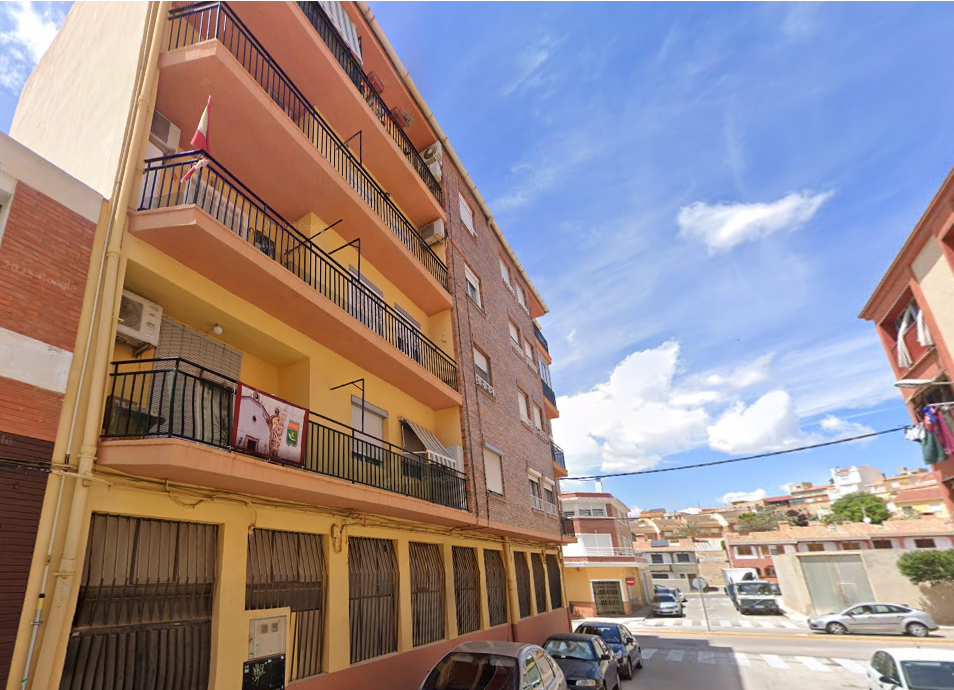 Vista exterior de Pis en venda en Petrer