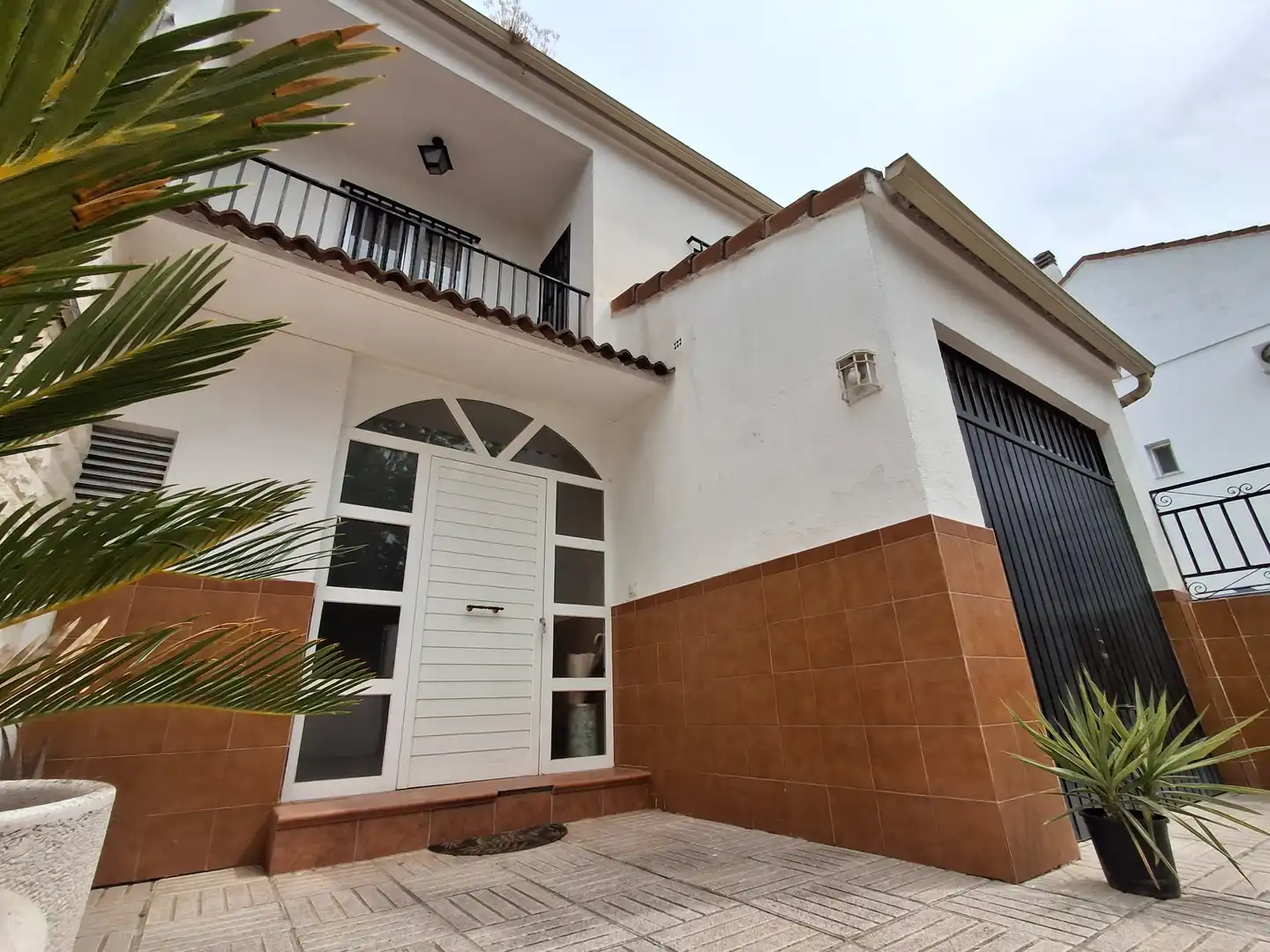 Vista exterior de Casa adosada en venta en Ciudad Real con Aire acondicionado, Calefacción y Jardín privado