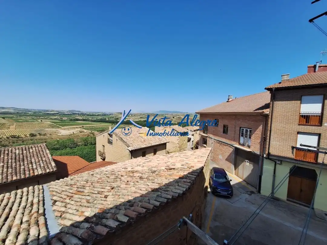 Vista exterior de Piso en venta en San Vicente de la Sonsierra con Calefacción, Trastero y Amueblado